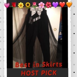 Pleated Skirt (S) with Leggings M Leggings are not attached